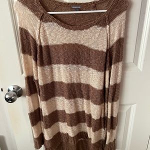 Brown cream knit sweater